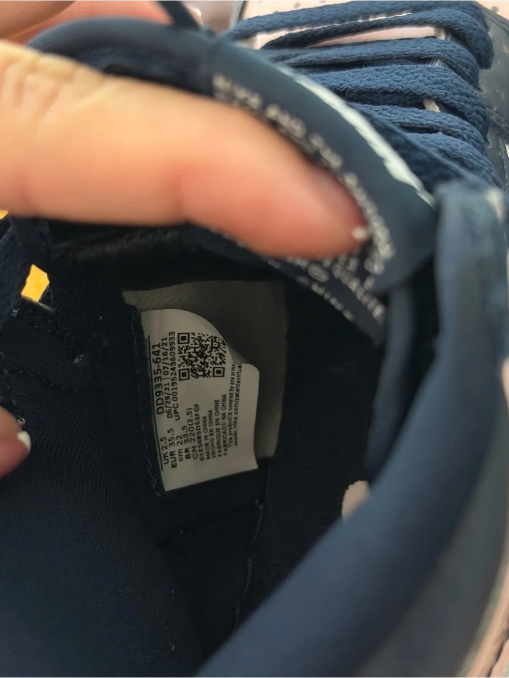 Nike Girls Navy and Light Pink High-Top Sneakers